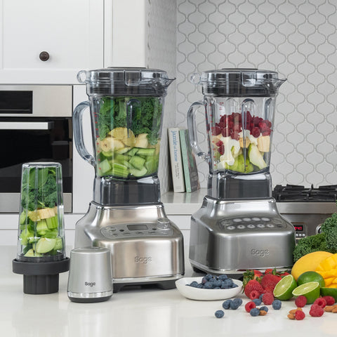SAGE the Super Q blender with ingredients, detail