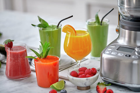 SAGE the 3x Bluicer Pro with fresh juice and smoothies